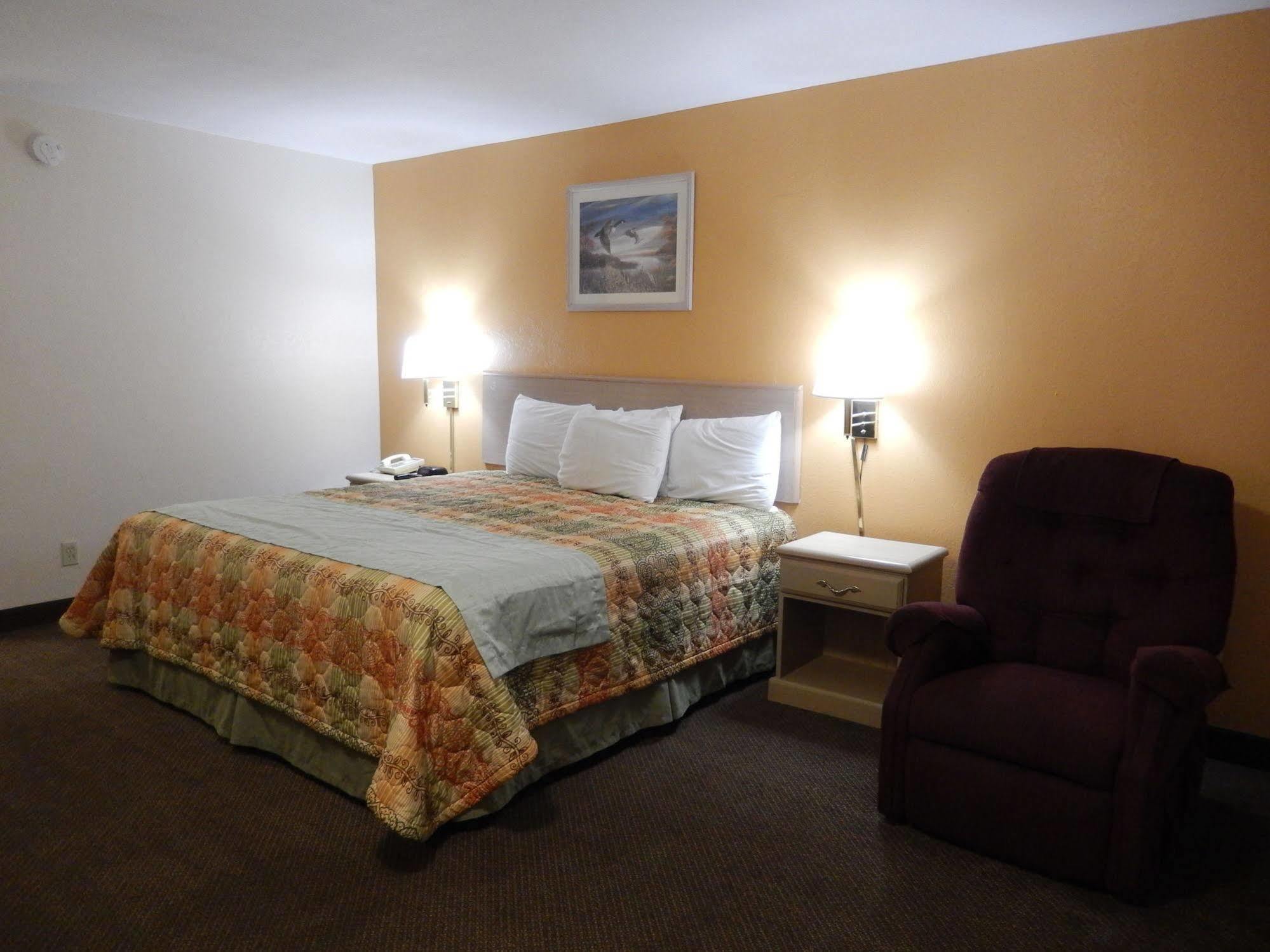 Executive Inn Pearsall Zewnętrze zdjęcie